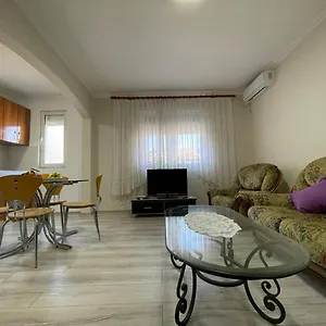 prestige-rentals.albaniahotels.org/